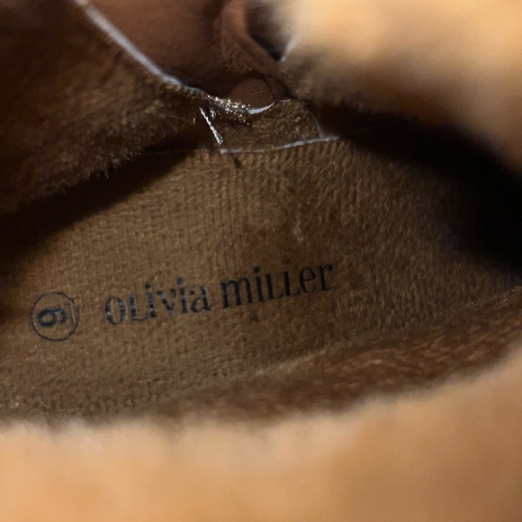 Olivia Miller Rosemary Faux Fur Tan Ankle Boots - Picture 6 of 6